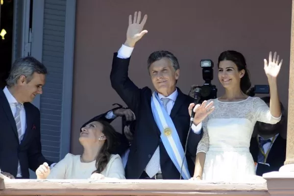 Macri habló desde el balcón de la Rosada: merecíamos vivir mejor
