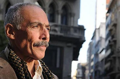 José Sbattella renunció a la Unidad de Información Financiera