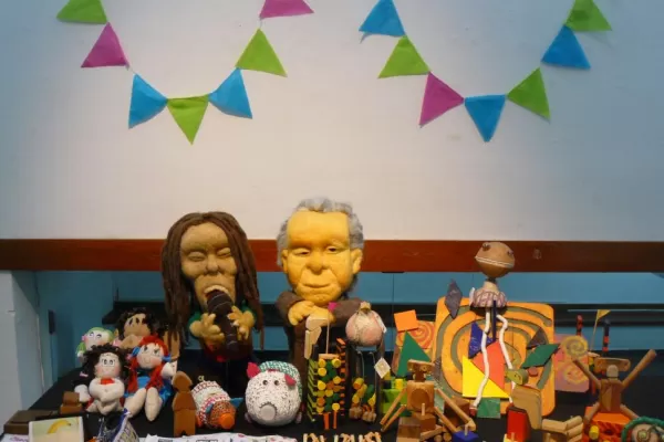 Regalá cultura: una variada oferta no tradicional