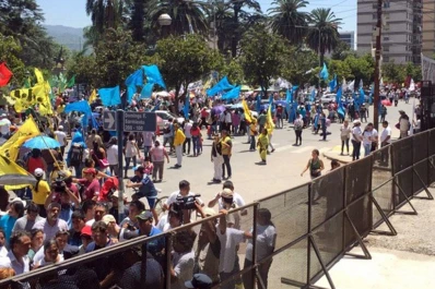 El gobierno jujeño quiere bancarizar los planes sociales para lograr transparencia