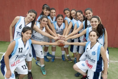 Las tucumanas viajan con hambre de gloria