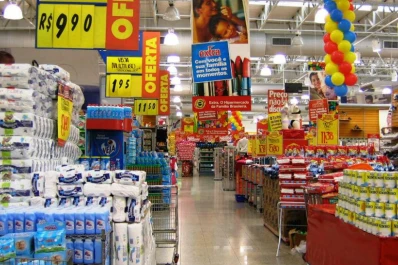 El gobierno y los supermercados acordaron una canasta navideña desde $ 54
