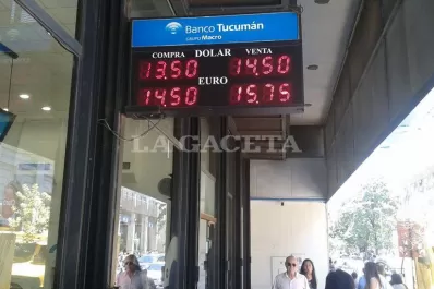 Sólo tres bancos vendieron dólares en Tucumán, a $ 14,50