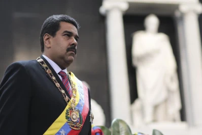 Maduro se pelea con Francia, que pidió la liberación de López