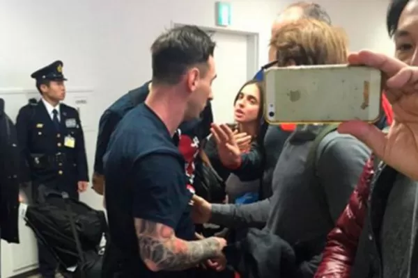 Messi, escupido e insultado por hinchas de River