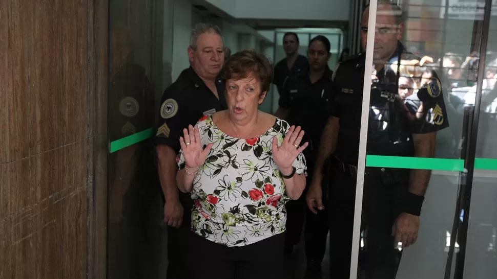 VIVIANA FEIN. La fiscala dijo que nunca descartó la posible presencia de una segunda persona en el baño donde fue hallado el cuerpo de Nisman. ARCHIVO DYN