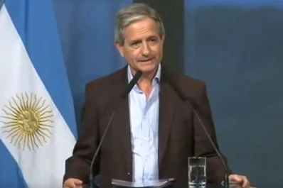 El Gobierno revisará 64.000 contratos y miles de concursos en busca de “ñoquis”