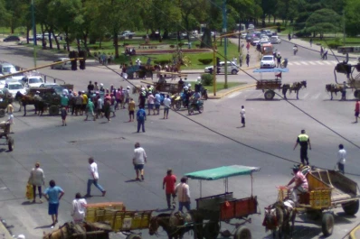 Carreros realizaron distintos cortes para pedir que los dejen trabajar