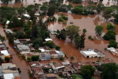 Peña y Frigerio viajan a Corrientes y el Chaco por las inundaciones