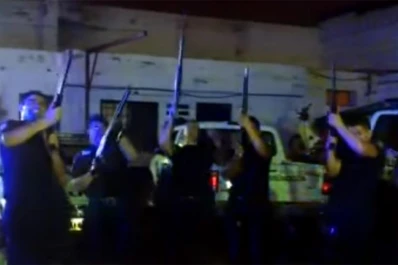 Mirá el video de los policías mendocinos que celebraron la Navidad a los tiros