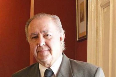 Estudiantes exigen el acceso libre a Medicina