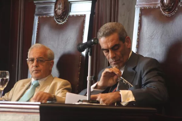 Estofán dice que no entiende por qué Sbdar habla de sexismo