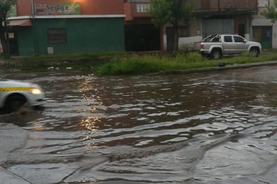 No importa si llueve o no, el agua siempre está