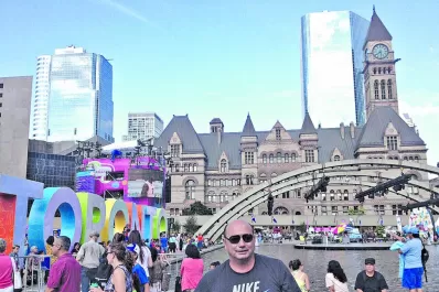 José Contreras, siempre listo para enseñar