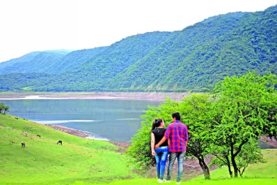 Escaba: un día de campo, con asado, al borde del dique