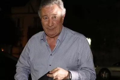 Segura evalúa bajarse de las elecciones en AFA