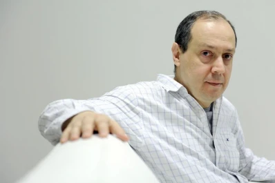 Roberto Buffo fue designado director titular de la Orquesta sinfónica de la UNT