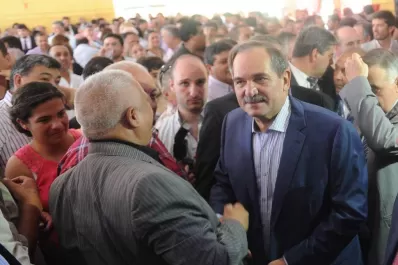 Alperovich: “no hay interna en el PJ; lo que quiera el gobernador, va a tener”