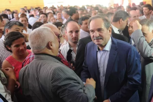 Alperovich: “no hay interna en el PJ; lo que quiera el gobernador, va a tener”
