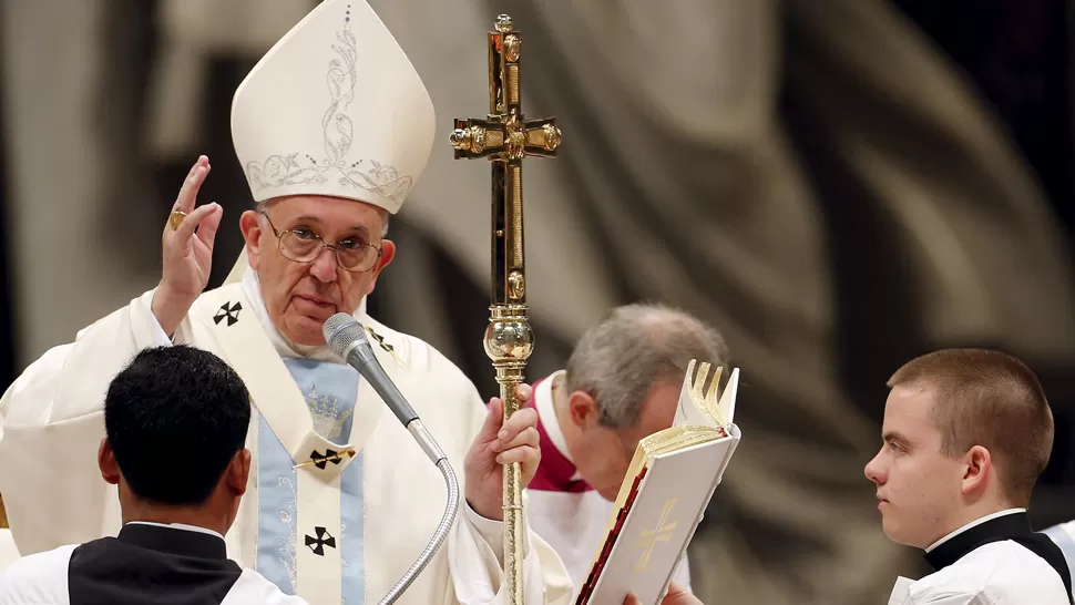 EN LA BASÍLICA DE SAN PEDRO. El Papa envió un mensaje contra la guerra. REUTERS
