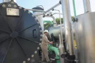 Para evitar anomalías, el Gobierno fijó pautas a ingenios y petroleras sobre el uso del bioetanol