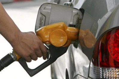 Confirman que mañana subirán 6% los precios de las naftas