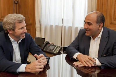 Manzur viajó a Buenos Aires con la mira puesta en la situación financiera de la provincia