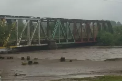 No hay desbordes, pero siguen en alerta en Río Chico