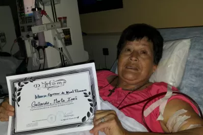 Aprovecharon la diálisis para estudiar y lograron terminar la escuela primaria