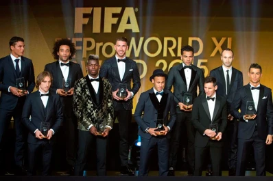 Barcelona y Real Madrid dominan el Equipo Ideal