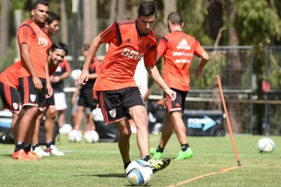 Ignacio Fernández se entrenó con River, que le pone plazo a la llegada de Ignacio Scocco