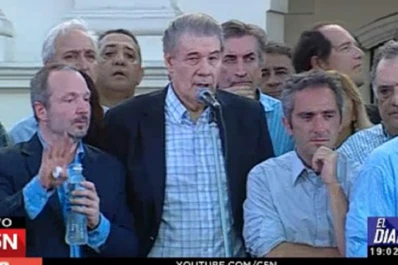 Respaldaron en Plaza de Mayo a Víctor Hugo Morales