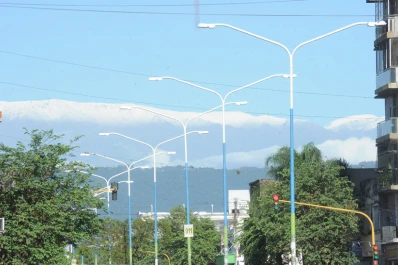 Las cumbres de los cerros amanecieron blancas ¡en pleno enero!