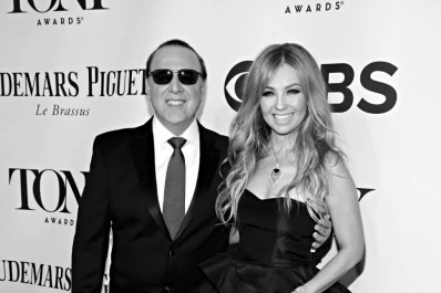 50 orgasmos en un día, el récord de Thalía