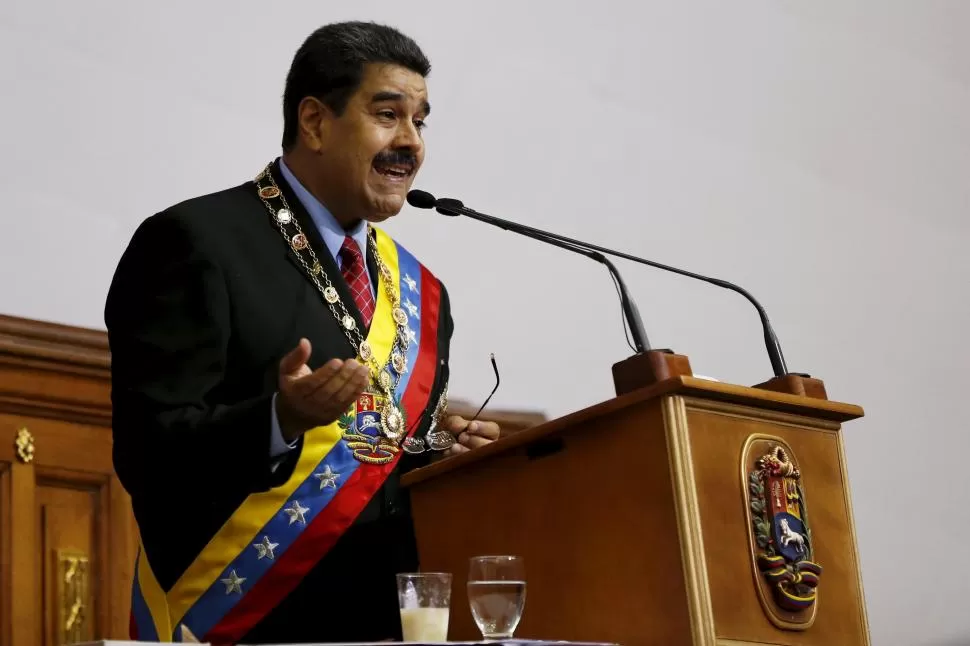 EN LA ASAMBLEA. Maduro llamó a la unidad para afrontar la crisis. reuters 