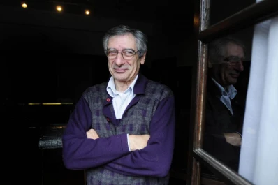 “Como el aire” se titula el nuevo disco de Juan Falú