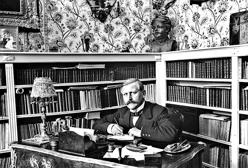 VICTOR MARGUERITTE. El destacado hombre de letras francés, visitante de Tucumán en 1912, en su escritorio de París la gaceta / archivo