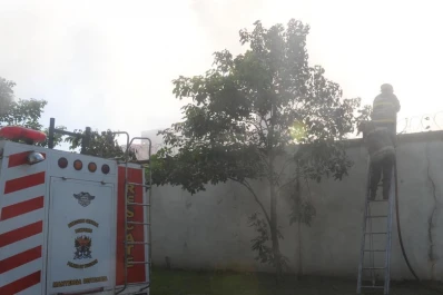 Se incendió un sector de la fábrica de Coca-Cola