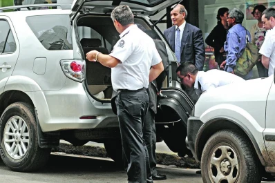 Empleados también cobran gastos sociales