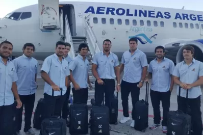 Con seis tucumanos en su plantel, Jaguares partió hacia Sudáfrica