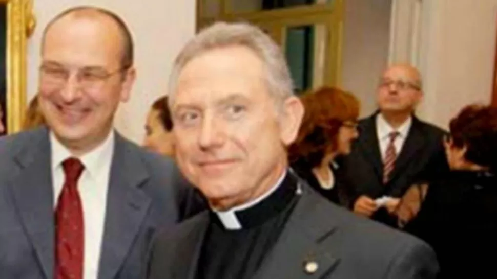 Patrizio Benvenuti, de 64 años, ex capellán militar en Italia.