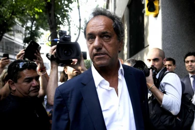 Scioli llamó a formar una “oposición constructiva”