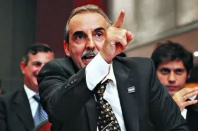 Procesan a Moreno por el cotillón contra el Grupo Clarín