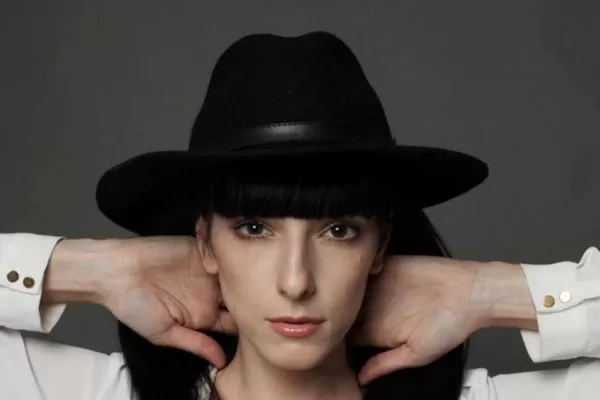 Lara Pedrosa, la novia de Andrea Rincón, confirmó el romance