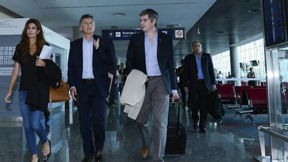 Macri partió rumbo a Roma para reunirse con el Papa