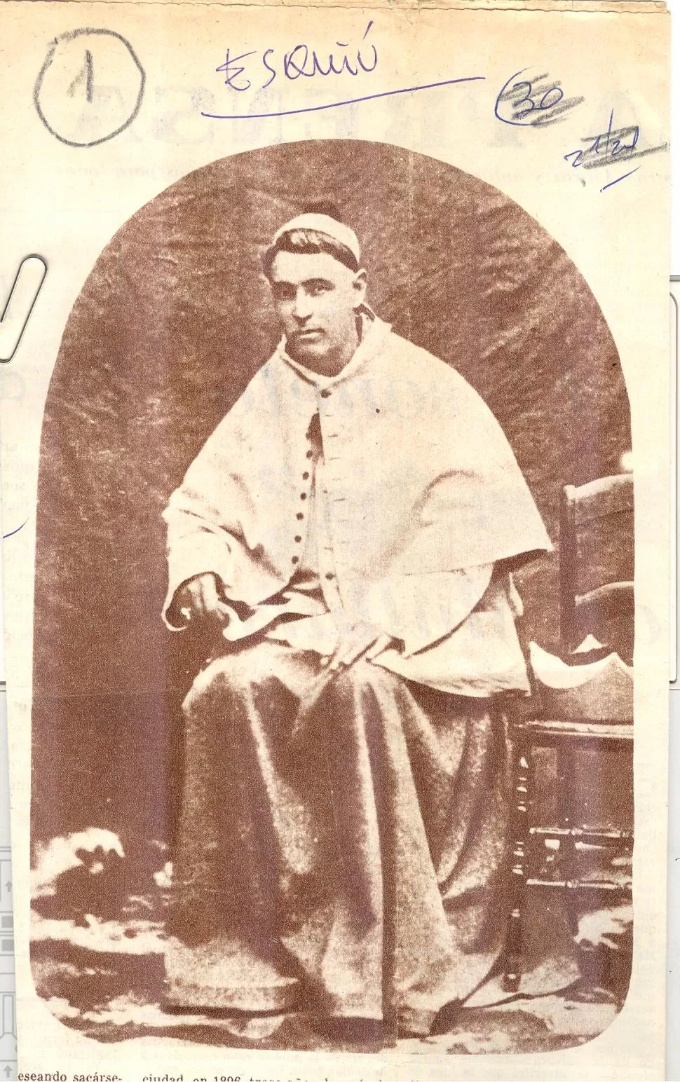 - FRAY MAMERTO ESQUIÚ. Una de las dos fotografías que lo retratan, tomada en 1880 en Córdoba, el día en que asumió el obispado. LA GACETA / fFOTO DE ARCHIVO.