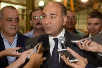 Manzur no descartó cambios en el área de Seguridad