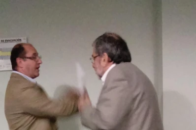 Caponio y el titular del Ersept, a los gritos en la Legislatura