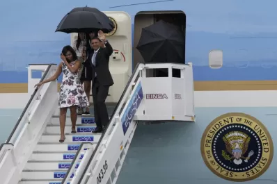Obama llegó a Cuba en una histórica visita