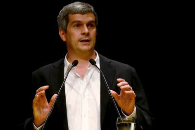 Marcos Peña minimizó la cifra de despidos en el Estado